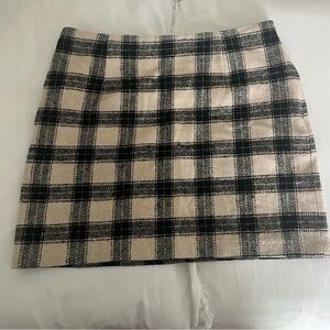 Forever 21 Checkered Skirt in Black and Cream